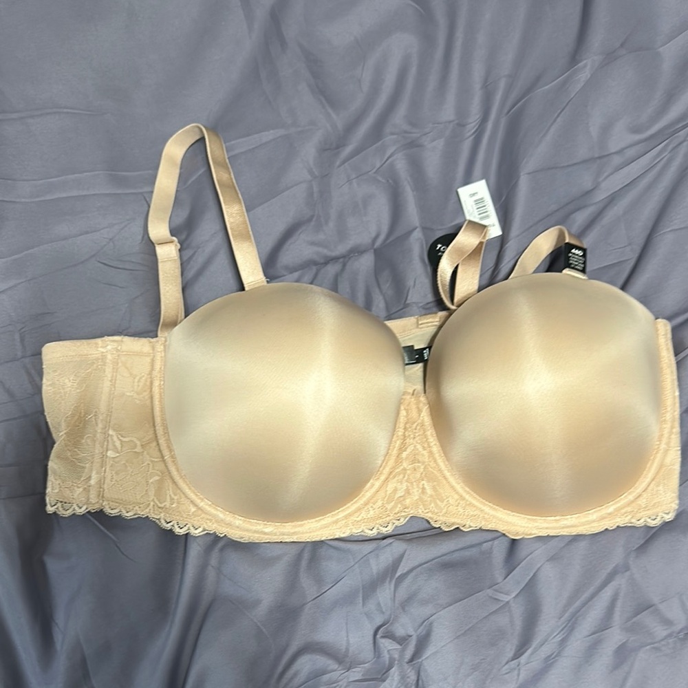 Elegant Beige Lace Strapless Bra